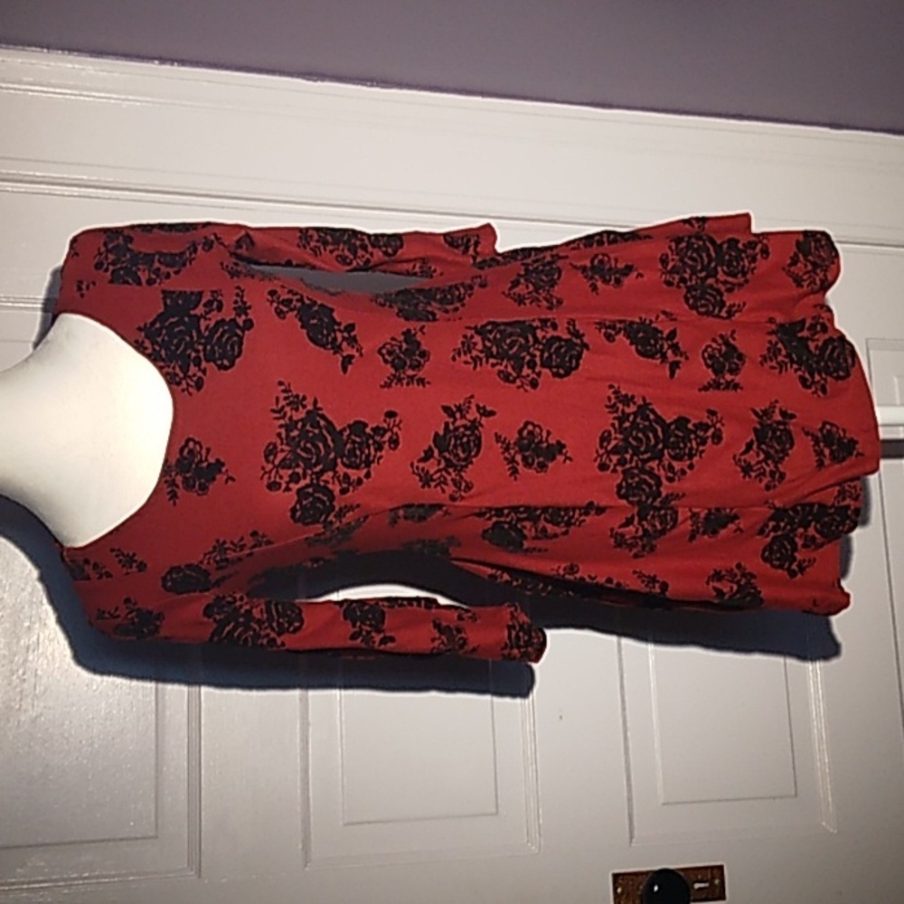 "Planet Gold" red /  black velour long sleeve cute mini dress sz S